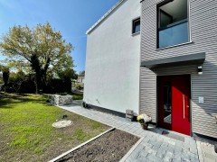 Hauptbild Moderner Architekten Neubau - Erstbezug - sehr helle, ruhige 3 Zimmer DG-Wohnung - Gr�felfing