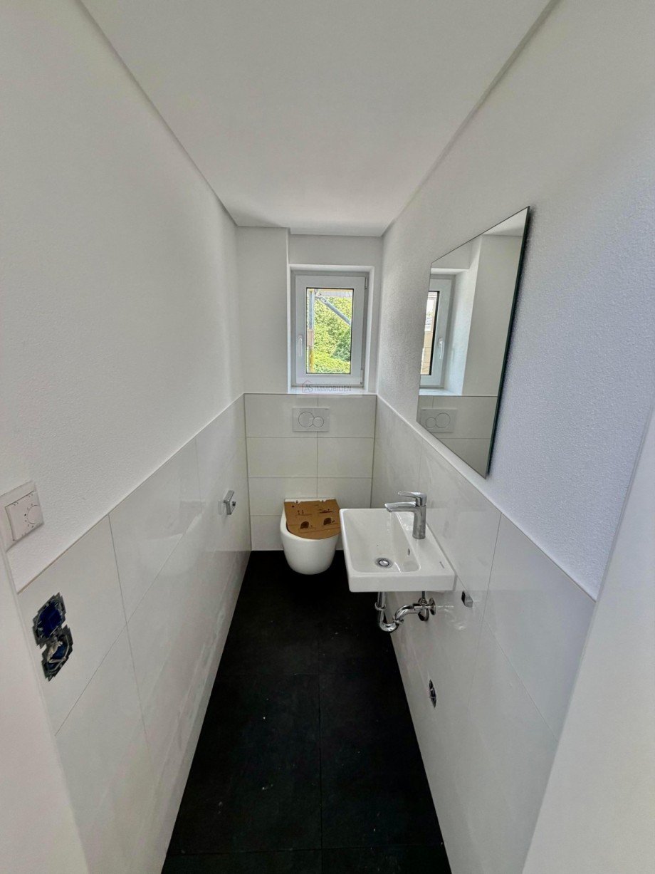 G�ste WC Dachgeschosswohnung Gr�felfing
