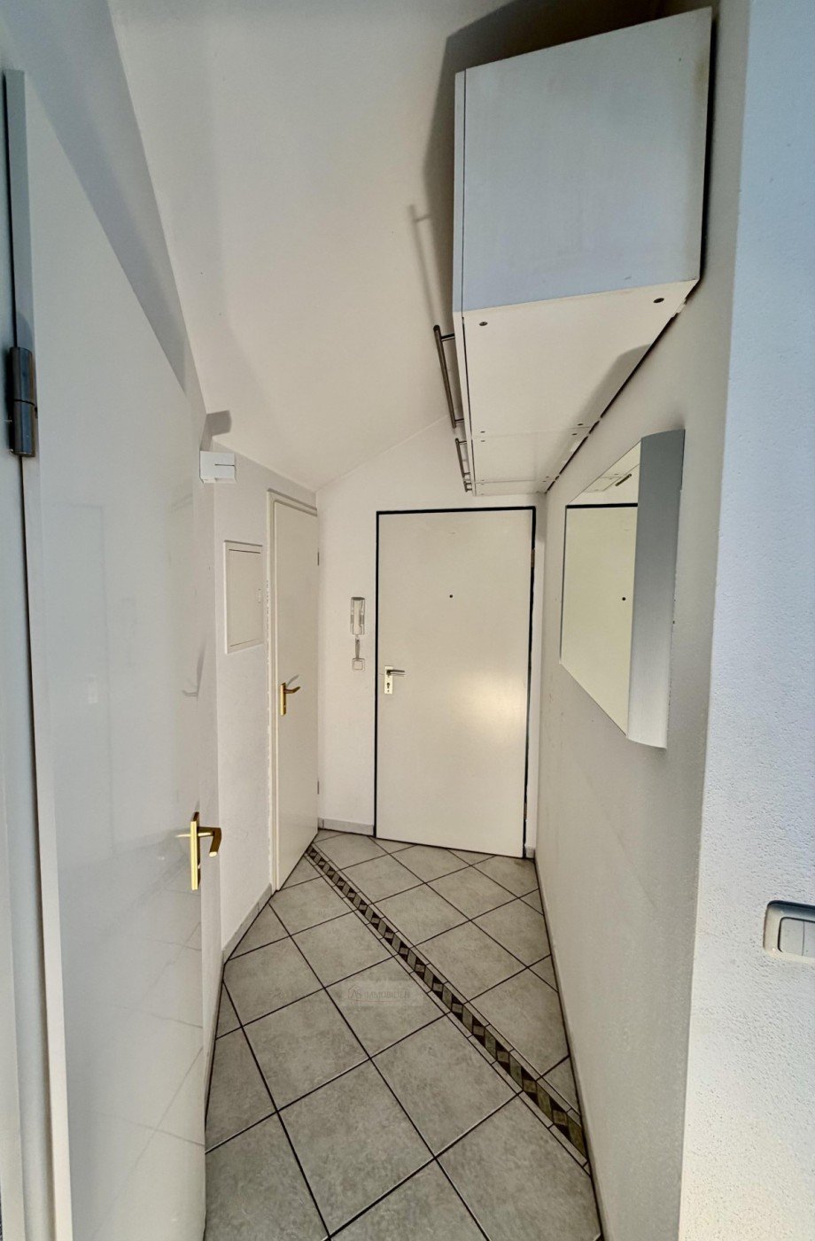 Flur Dachgeschosswohnung Dachau