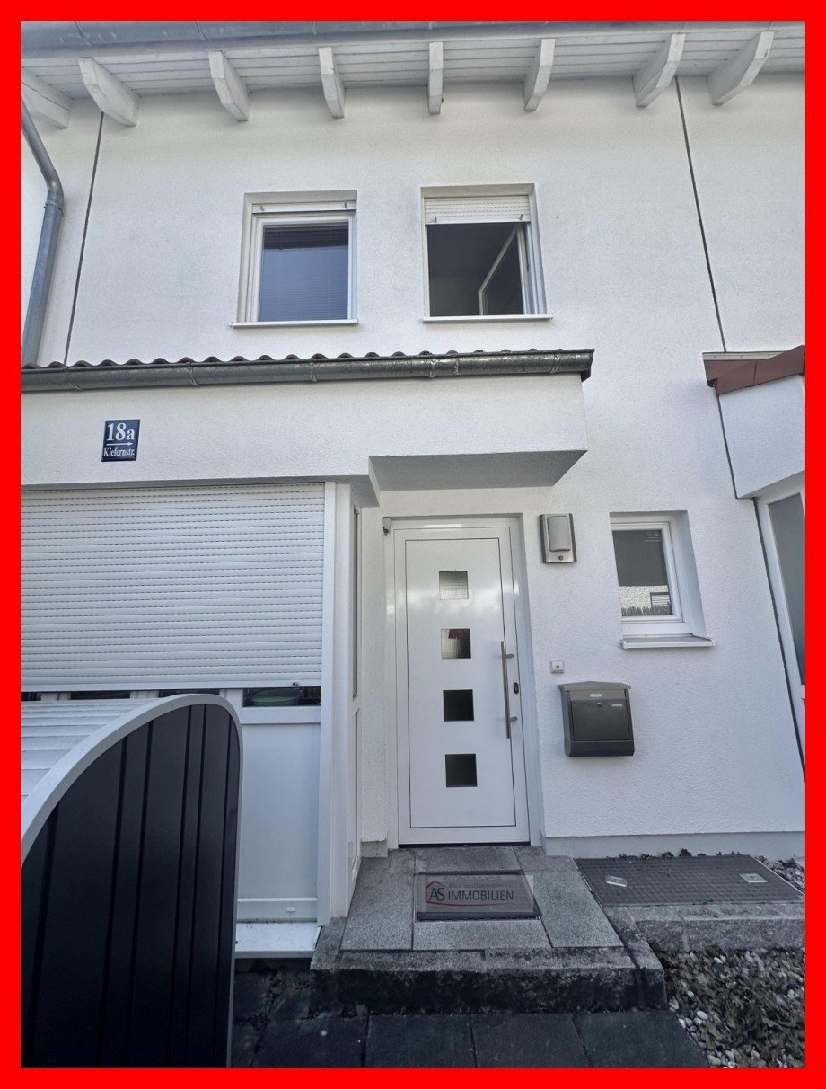 Hauseingang. Reihenmittelhaus M�nchen