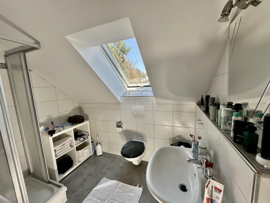 Duschbad DG Reihenmittelhaus M�nchen