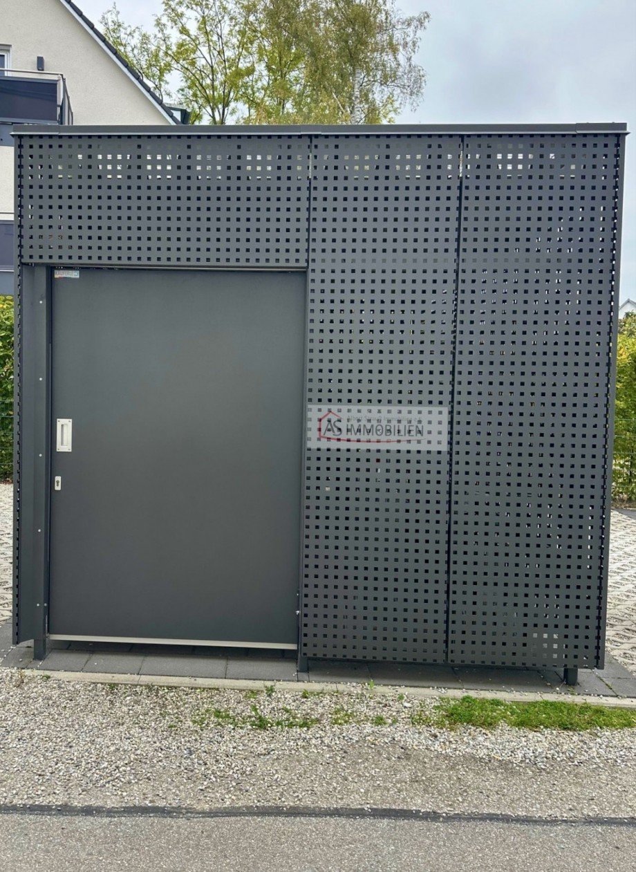 Fahrrad und M�lltonnenhaus Erdgeschosswohnung Bergkirchen