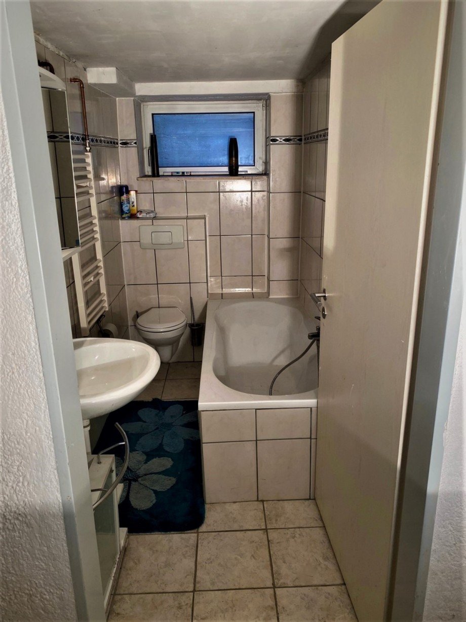 Badezimmer KG Einfamilienhaus Erdweg