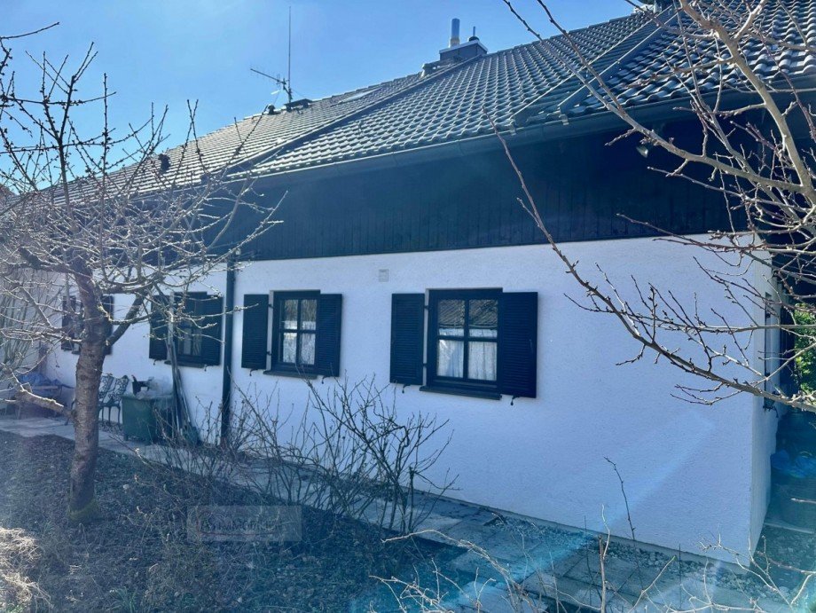 Haus R�ckseite Einfamilienhaus We�ling
