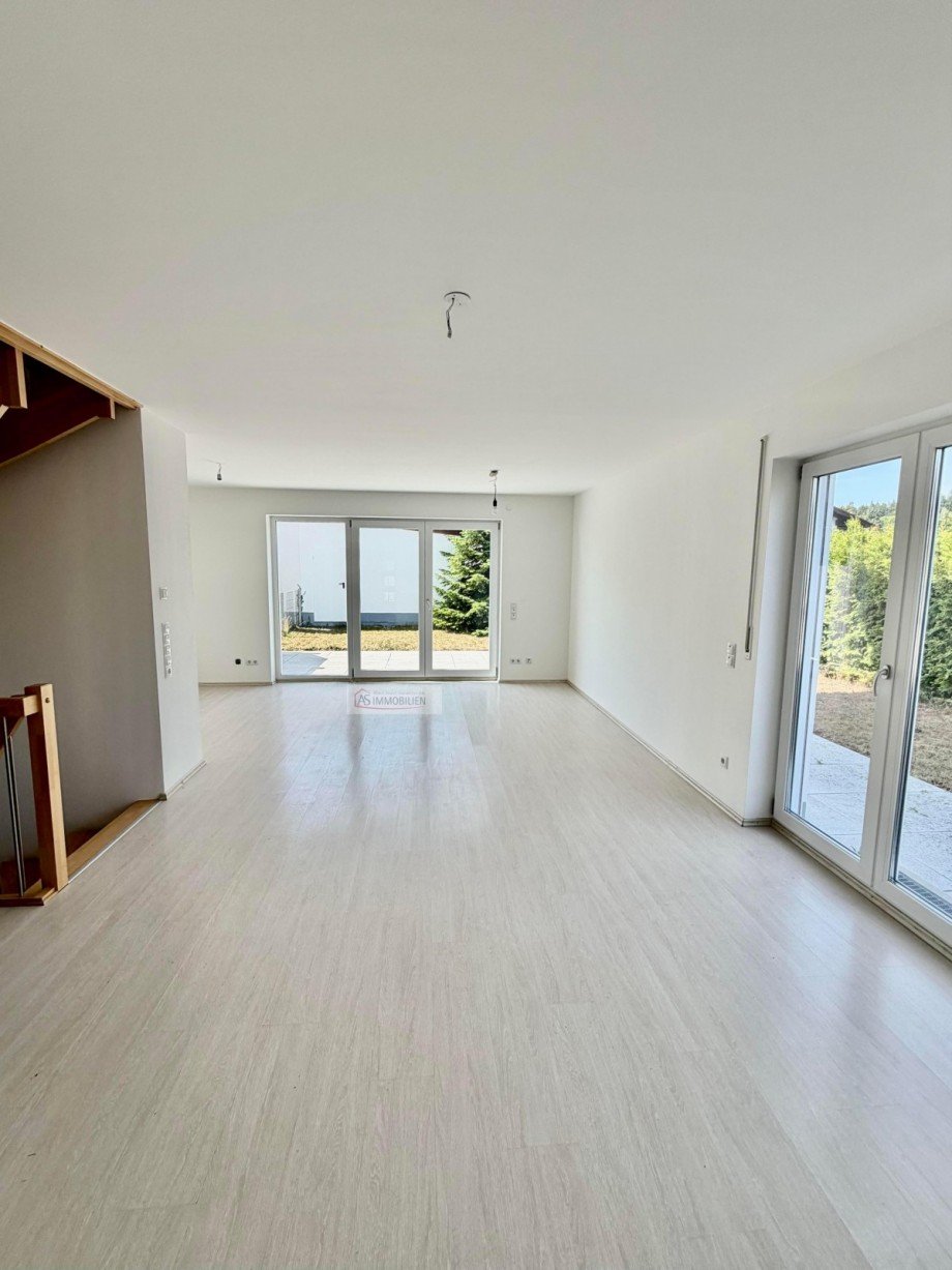 Wohn:Esszimmer Doppelhaush�lfte Eichenau